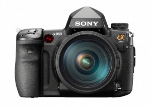 У Sony DSLR-A850 потрясающее качество полнокадровой съемки, новейшие функции и профессиональные возможности