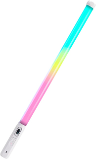 Осветитель Viltrox P12 (RGB, 10 Вт, 2500-8500К) 2500 мАч (питание только 220v - тип С) уценка